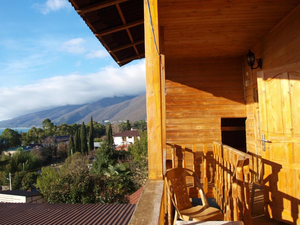 Эко-Отель Гагра Gagra Exterior foto